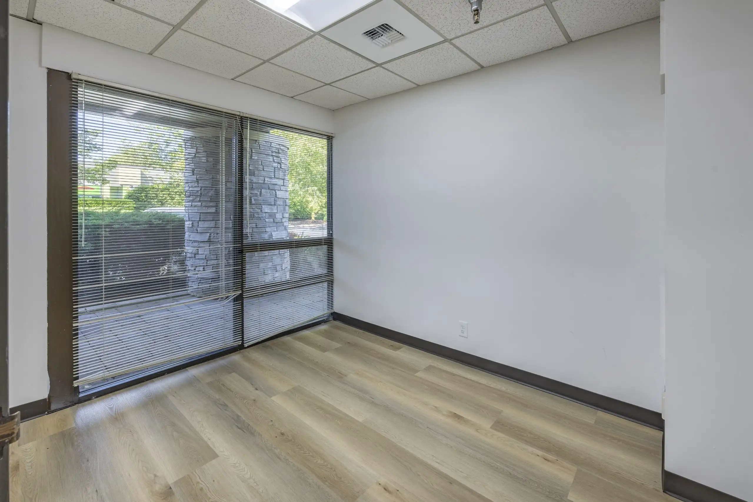 Redmond Commercial Warehouse Conversion by Linear Construction Services