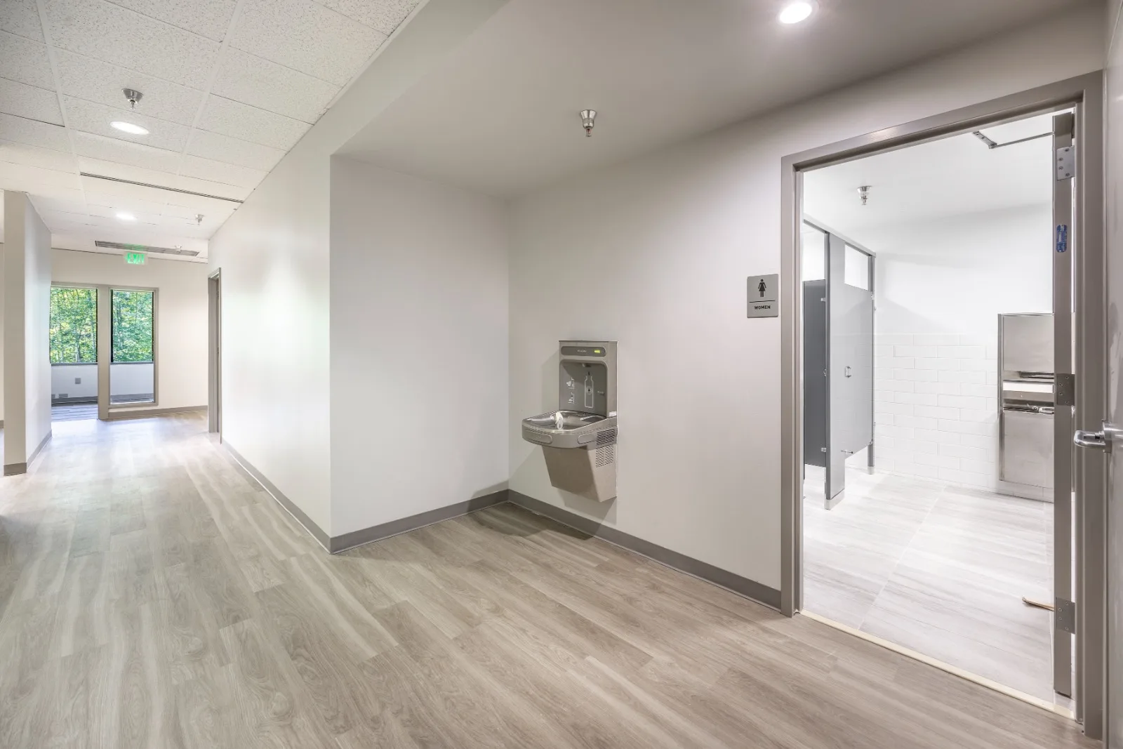 Office Building Redmond Tenant Improvement by Linear Construction Services