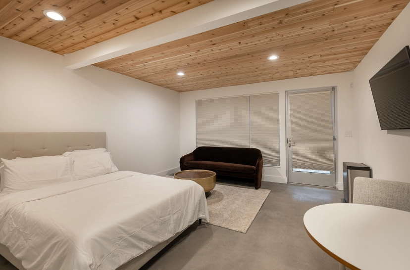 UW Condo is a client Linear Construction Services